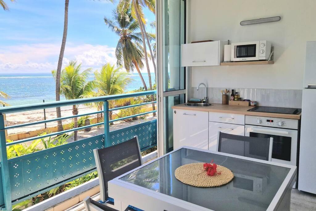 Le Touloublue - Tres Bel Appartement Face A La Mer Sainte-Anne  Eksteriør bilde